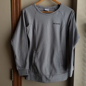 Columbia Sweatshirt.